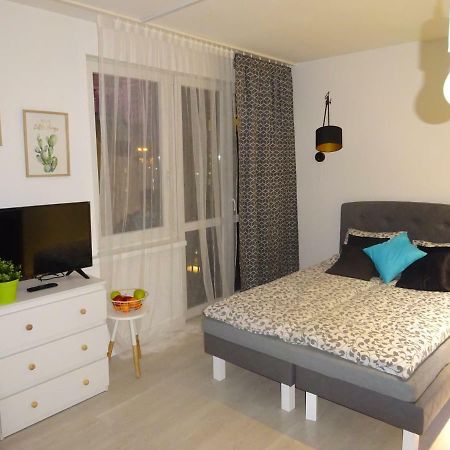 Apartament Nikola ワルシャワ エクステリア 写真